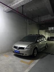 琼A1V937日产牌、琼ADY931日产牌、琼AEF709福特牌等三辆小型轿车分别转让
