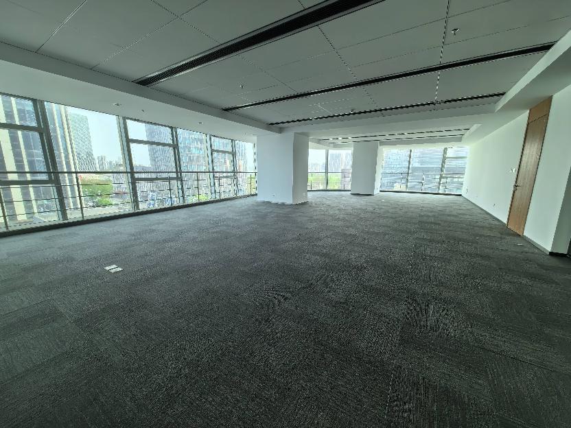 江苏省淮安市清江浦区水渡口大道20号淮安市金融中心B4号楼1409-3、1409-4、1409-5室招租公告