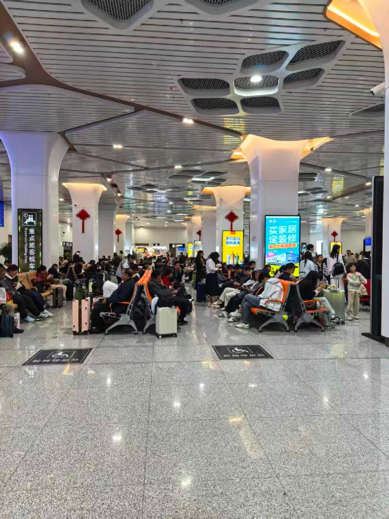 兰州中川国际机场综合交通枢纽环线铁路中川机场东站4至6号商铺资产租赁公告