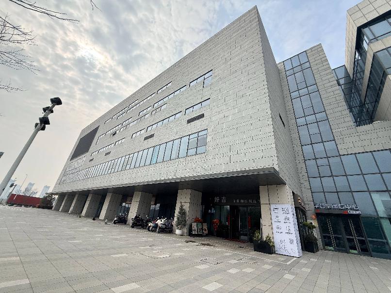 西林全民健身中心1F-2招租公告