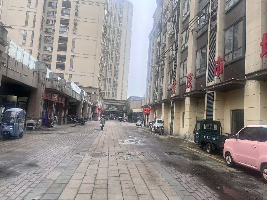 安庆市大观区纺织南路80号华贸1958项目C区6幢一层1室至10室出租公告(国资监测编号GR2026AH2000885)