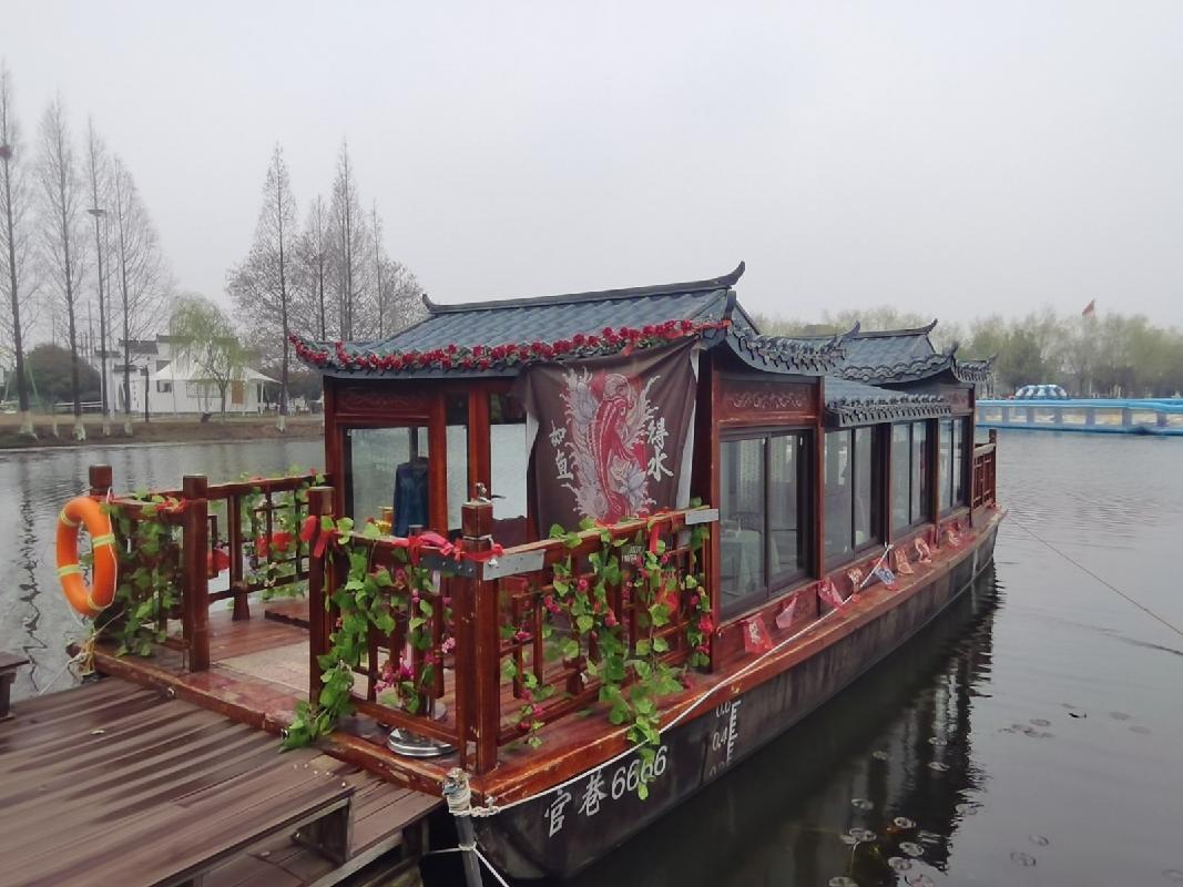 芜湖市湾沚区六郎镇北陶村1艘编号官巷6666餐饮画舫船出租公告