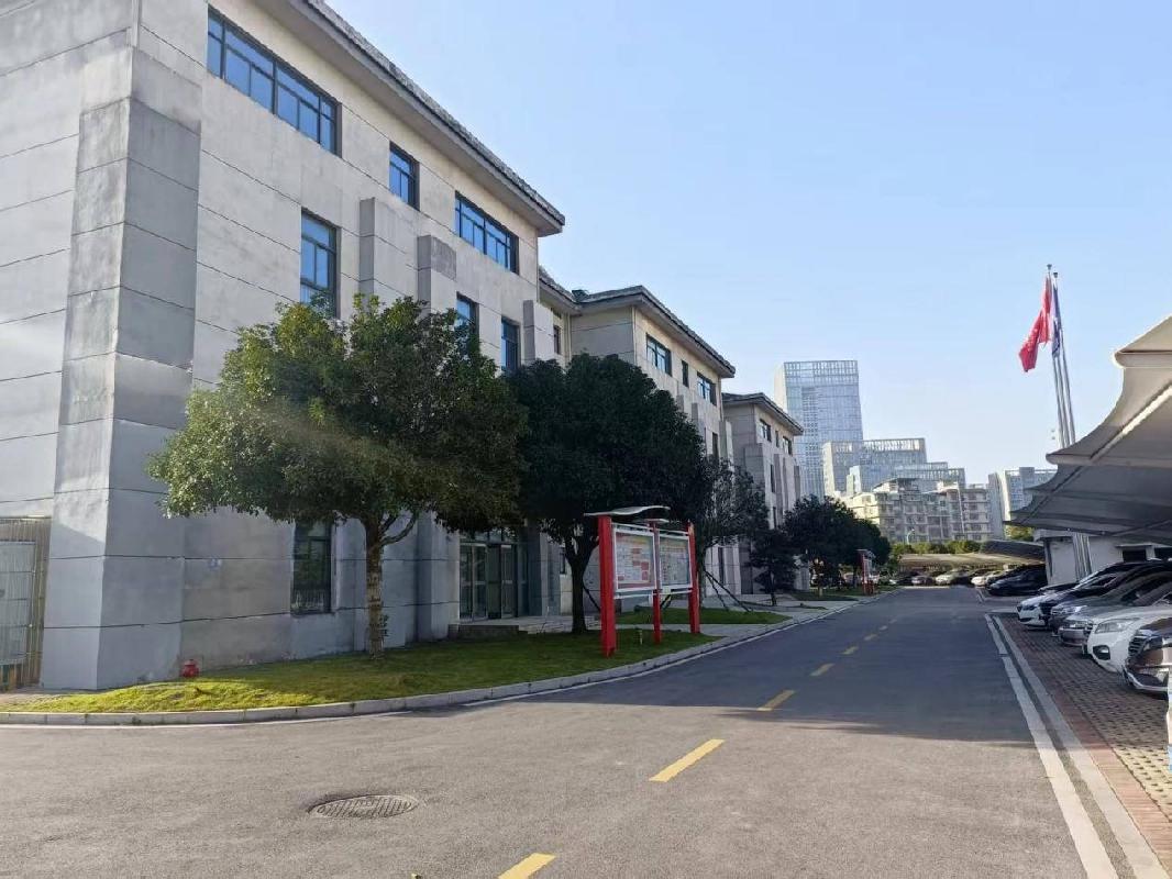 【湖南城际铁路】长沙市岳麓区尖山路300号本部大院7535.82㎡房产(二次挂牌)(国资监测编号GR2026HN1000884-2)