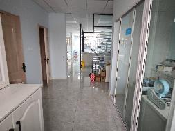 呼和浩特市新城区爱民街389号原财税职业学院15号家属楼1楼商铺从西数第11间（原郭静口腔诊所，年租金47500元，租期5年）(国资监测编号GR2026NM1001716)