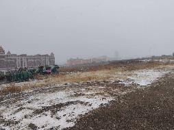 满洲里市文明路西、太湖路东、华山街南一宗住宅用地（兼容20%商业用地）国有土地使用权转让（满洲里市口岸城市建设集团有限公司）(国资监测编号GR2026NM1001705)