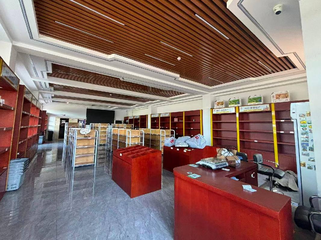 额尔古纳市奥洛契农产品加工有限公司奥洛契国营俄货超市出租（租金底价120000元/年，租期1年）(国资监测编号GR2026NM1001795)