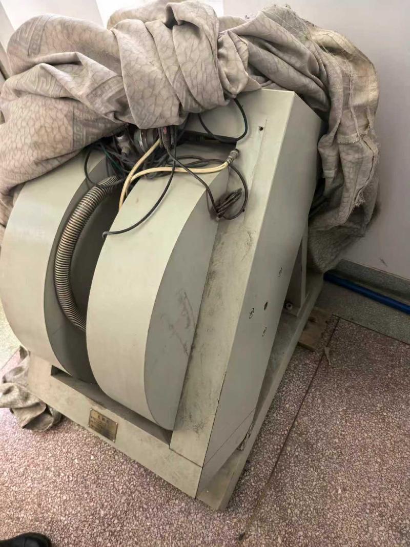 一批废旧家具、设备等整体转让公告