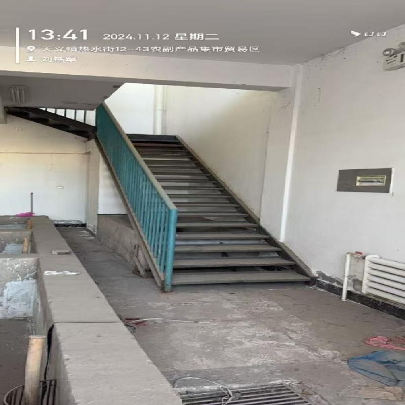 内蒙古自治区宁城县天义镇大宁路D段西侧哈河大街北侧（中京农贸综合批发市场）12#-1-175(二次挂牌)