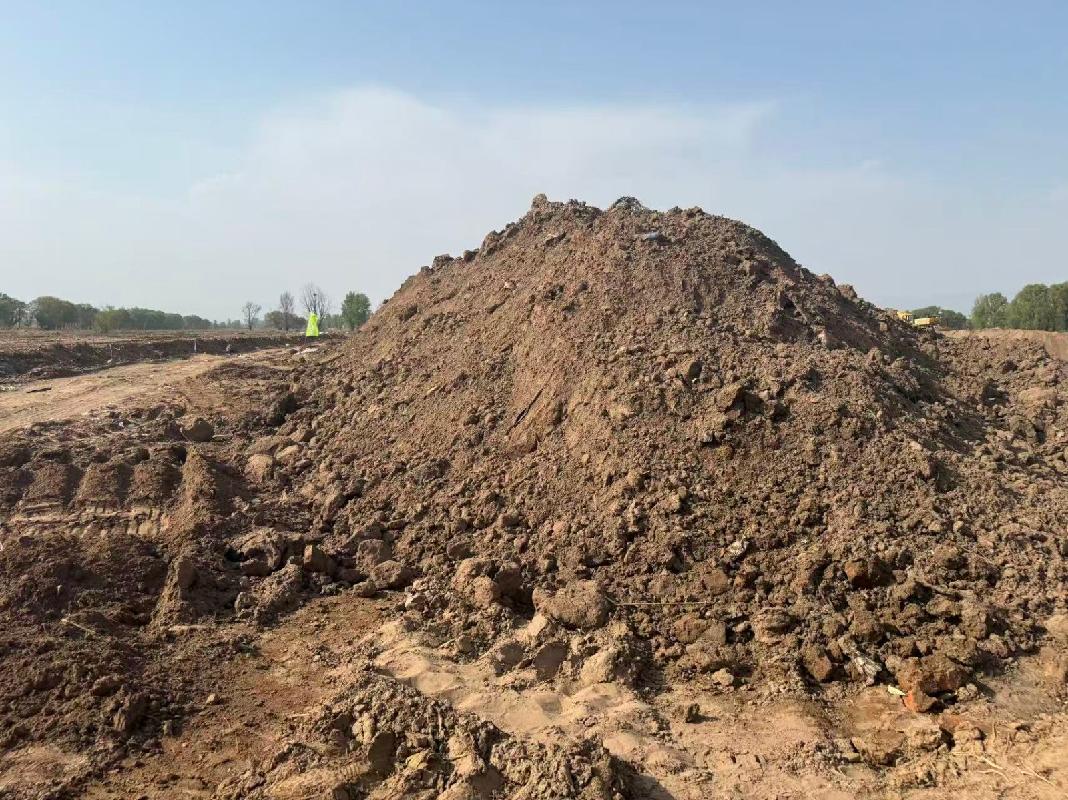 一批土处置，4元/m³，共计60000m³（位于土默特左旗水磨沟河道主根岱至沙梁子段）(国资监测编号GR2026NM1001700)
