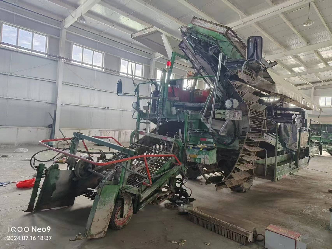 新疆冠农番茄制品有限公司铁门关一分公司转让所属6台番茄采收机(国资监测编号GR2026XJ1000842)