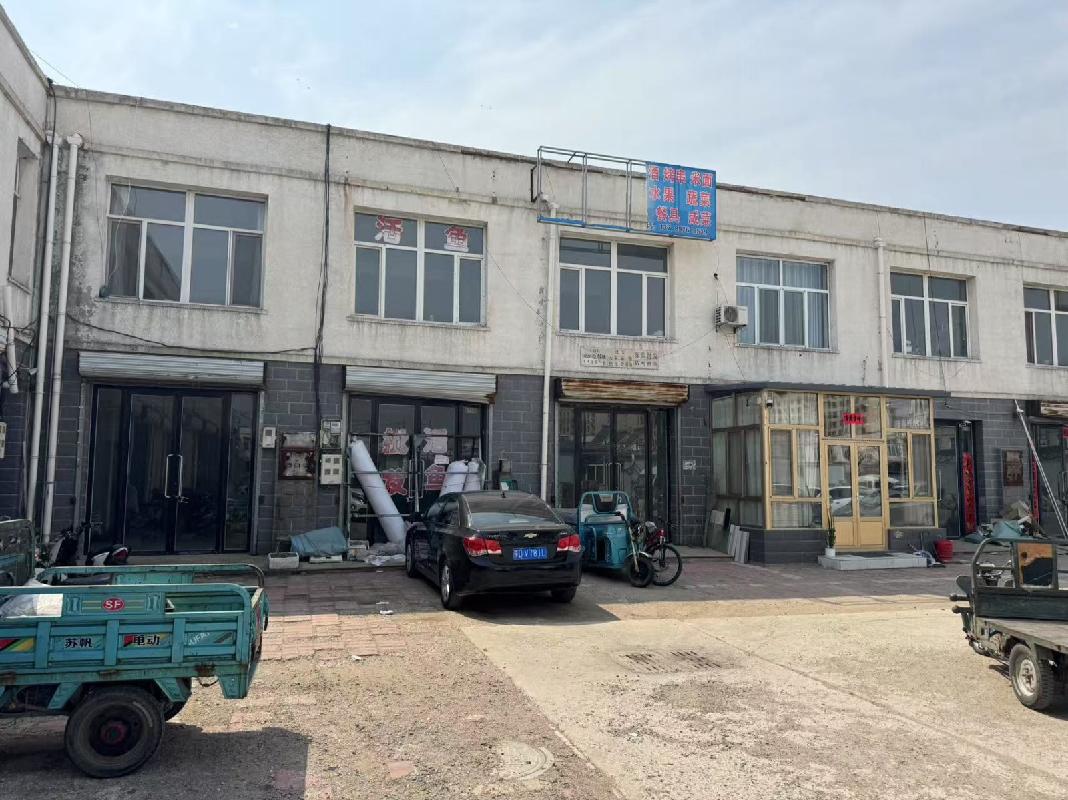 内蒙古自治区宁城县天义镇大宁路D段西侧哈河大街北侧（中京农贸综合批发市场）12#-1-175(三次挂牌)