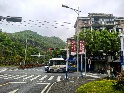 石台县城区、曙光隧道、黎明隧道共644个道旗、灯箱广告位三年期经营权出租公告(国资监测编号GR2026AH2000933)