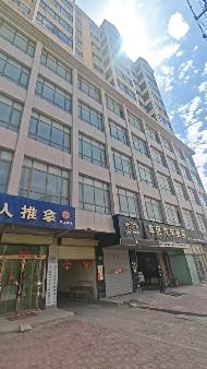 甘肃省白银市会宁县郭城驿镇新堡子北大街郭城宇鸿家园1幢二单元12层1202号住宅转让公告（第二次）