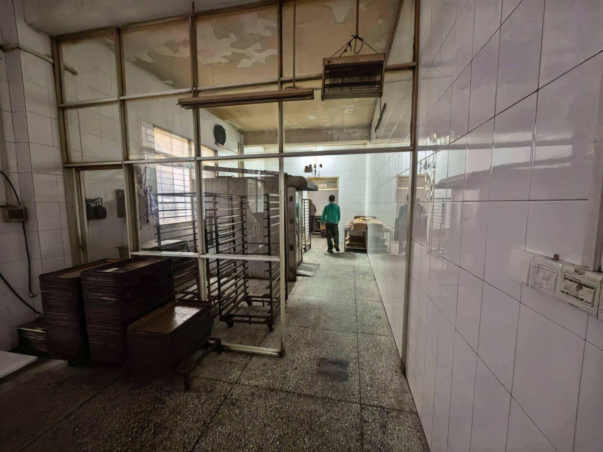 荔浦市荔城镇城中路434号转让公告