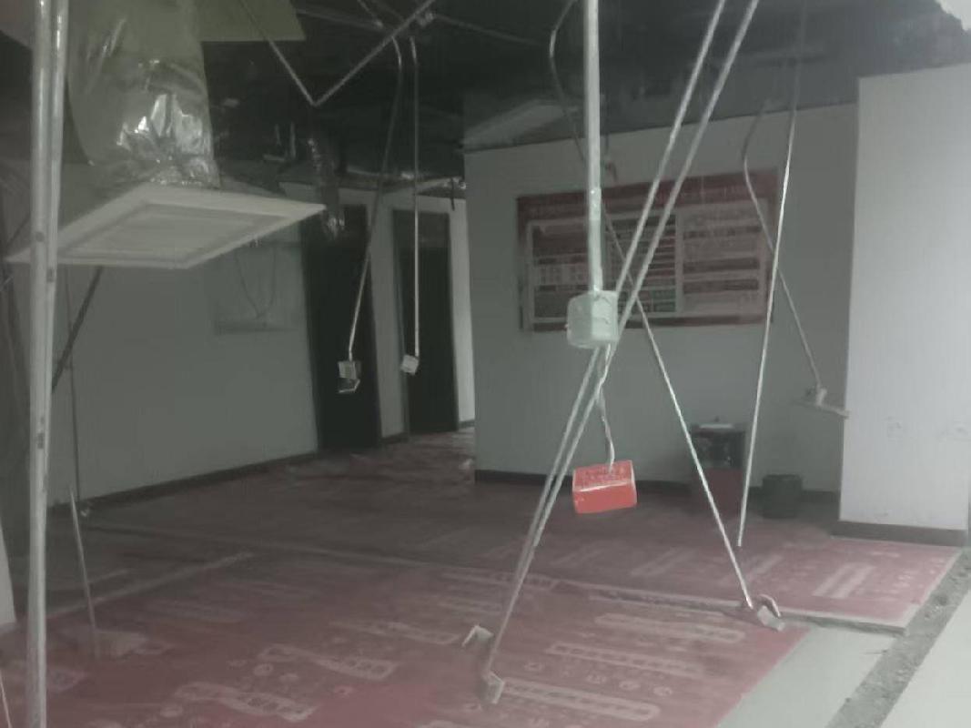 新疆生产建设兵团投资有限责任公司租赁位于乌鲁木齐市天山区解放北路177号徕远广场 B区1栋29层部分商业房产（210.7㎡）