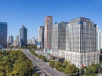 万达中心楼305、306招租公告