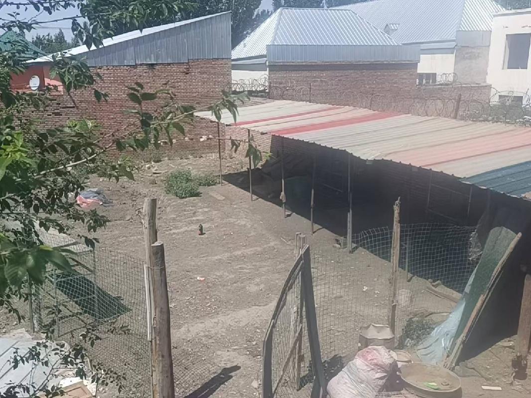 [伊犁哈萨克自治州]伊宁市粮油购销有限责任公司位于伊宁市巴彦岱粮站家属院17-08-651号地块对外招租，租期三年