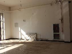 内蒙古自治区赤峰市巴林左旗白音诺尔街(南侧)与迎宾路(西侧)交汇处景地家园01017商厅出租（租金底价29502.95元/年，租期5年）(国资监测编号GR2026NM1001902)