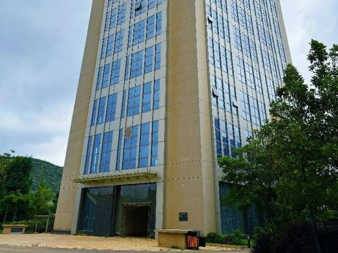 昆明经济技术开发区新加坡产业园云能聚力新居5幢、6幢房产整体租赁(国资监测编号GR2026YN1000220)