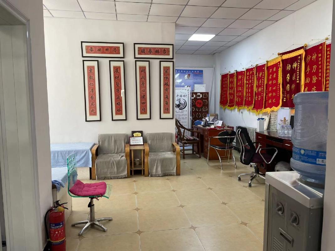 包头市昆都仑区少先20#20栋东2#第一间底店公开招租（年租金底价：25974元，租期：3年）(内蒙古包钢房产物业集团有限公司)(国资监测编号GR2026NM1001918)