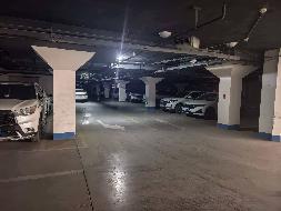 华池县中医院地下停车场076号等5个停车位使用权转让公告（第二次）(国资监测编号GR2026GS1000519)