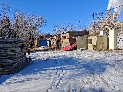 二连浩特市振华大街南、友谊大街西（南地桥旧煤气公司）建设用地及地上建(构)筑物整体转让(国资监测编号GR2026NM1001858)