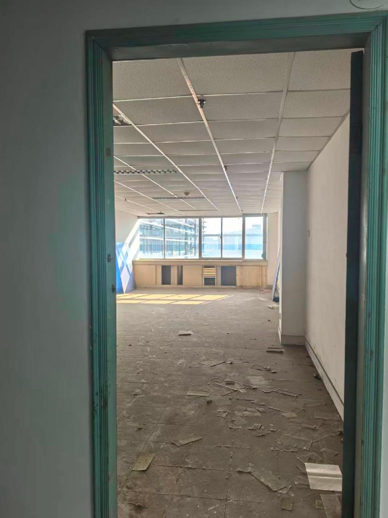 厦门市湖里区象兴西路22号8E1单元办公用房公开转让(国资监测编号GR2026JS6001768)