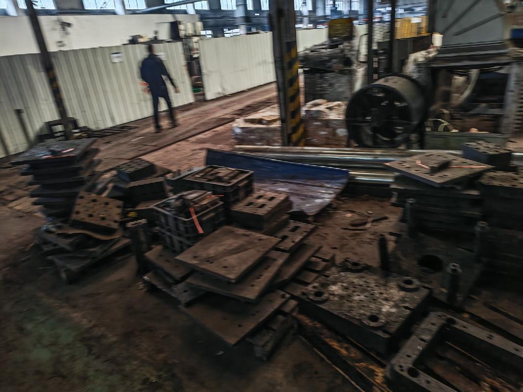 一批报废模具、模架、半自动压机、专用双端面磨床、半自动磨床、机器设备资产(二次挂牌)(国资监测编号GR2026HN1000980-2)