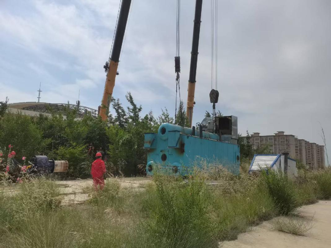 新疆师范大学转让温泉校区4号锅炉本体及其配套设备