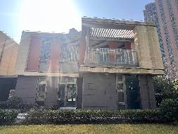 上海市杨浦区国权北路1566弄斐迪园5处房产出租公告（降价挂牌）