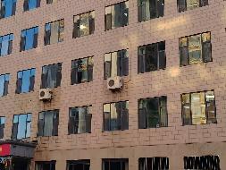 呼和浩特市新城区新华大街107号(原新华大街3号)办公场所房屋、车位整体公开招租（年租金底价2524246.32元（含税），租期10年起）(国资监测编号GR2026NM1002326-2)