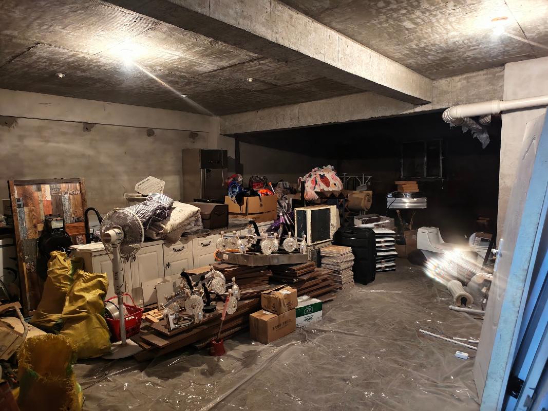 内蒙古自治区通辽市霍林郭勒市静湖南路2号公交园区4-商铺1及地下室1整体出租(年租金35000元，租期3年）(国资监测编号GR2026NM1001976)
