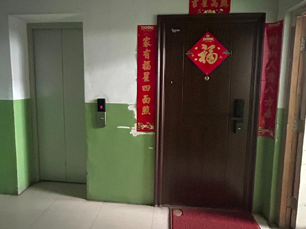 晋城市凤台西街景凤苑小区4号楼3单元802室招租公告