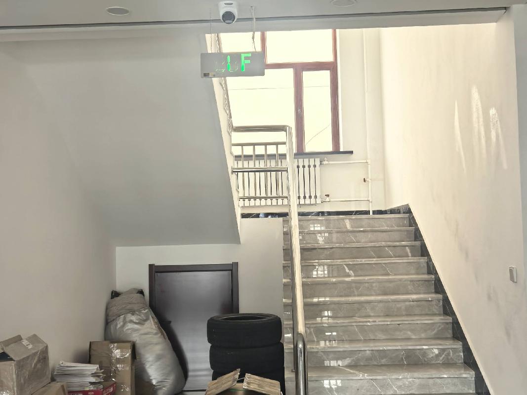 呼伦贝尔市海拉尔区胜利办胜利大街5号、胜利大街南侧建委东侧（原林业局1号楼、3号楼）房产招租（年租金底价1020116元，租期10年）(国资监测编号GR2026NM1001981)