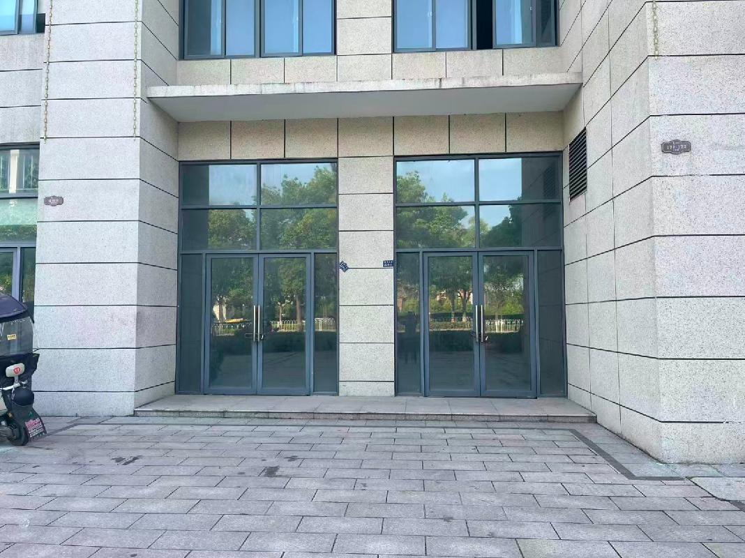 南陵县金街华府一期6间商铺出租公告