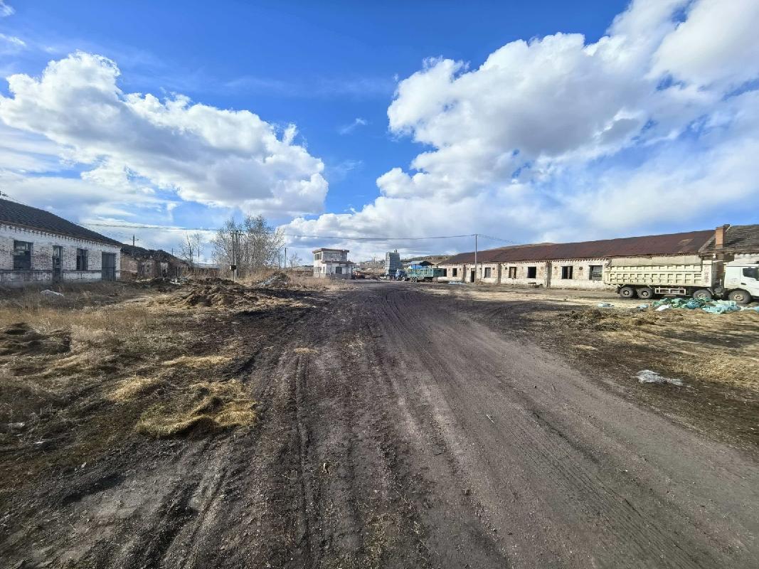 呼伦贝尔农垦拉布大林农牧场有限公司原加工厂场地出租（年租金底价10000.00元、租期1年）(国资监测编号GR2026NM1002218)