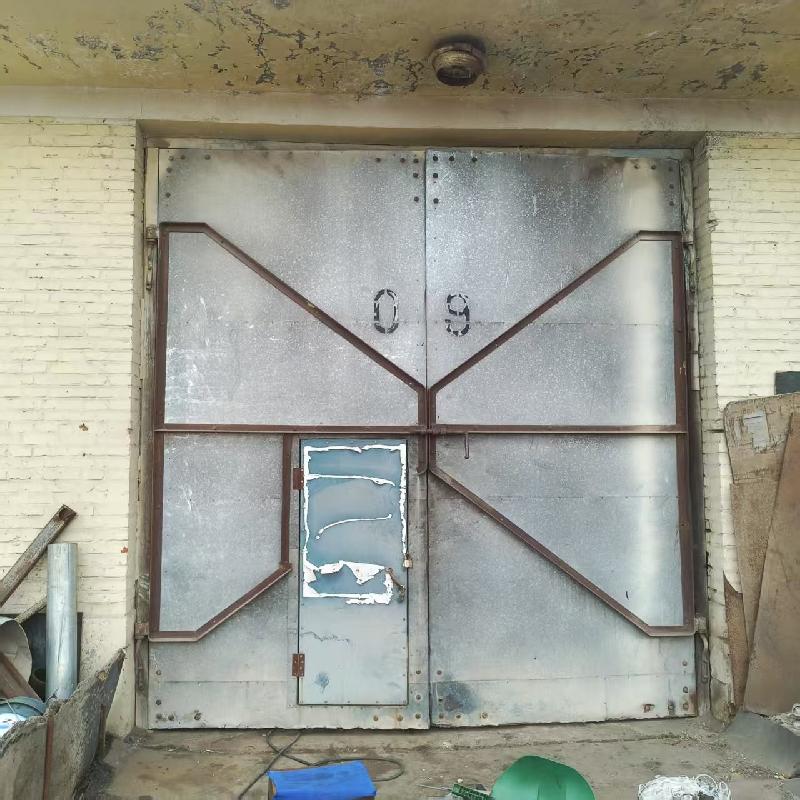 呼伦贝尔农垦拉布大林农牧场有限公司原车队9号车库出租（年租金底价5000.00元、租期1年）