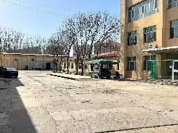 临河区东环办事处第十一街坊建设路东的P2、P3、P4号粮库、平房、彩钢房及厨房公开招租（年租金底价204180.26元（含税），租期3年）(国资监测编号GR2026NM1002236-2)