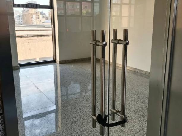 牡丹江市爱民区东海林街公路客运服务中心二楼超市出租交易公告
