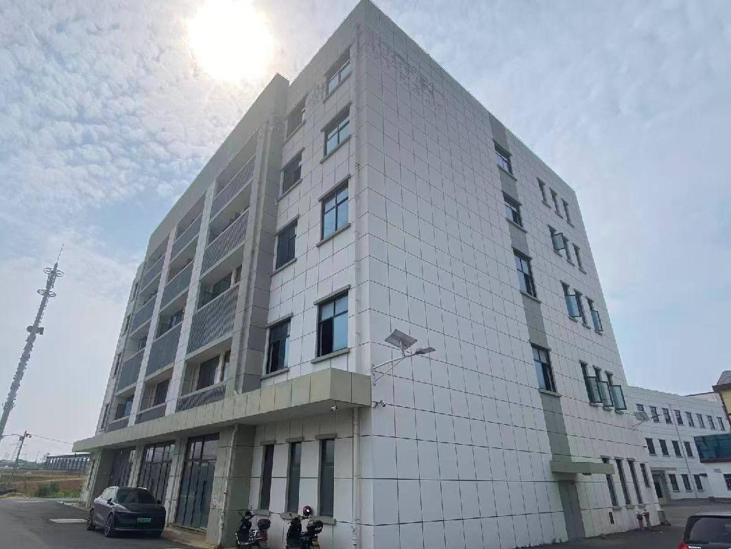柯城区航埠镇农民创业园（新山小微创业园）主楼一至五层房产及地下停车场公开挂牌招租