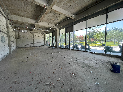 黄山旅游大厦裙楼1层牌坊前路16-8商铺出租公告（重新挂牌）(国资监测编号GR2026AH2001167)