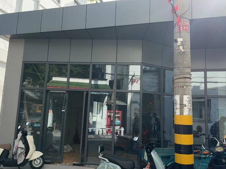 县北新村1号门（便民服务中心）招租公告