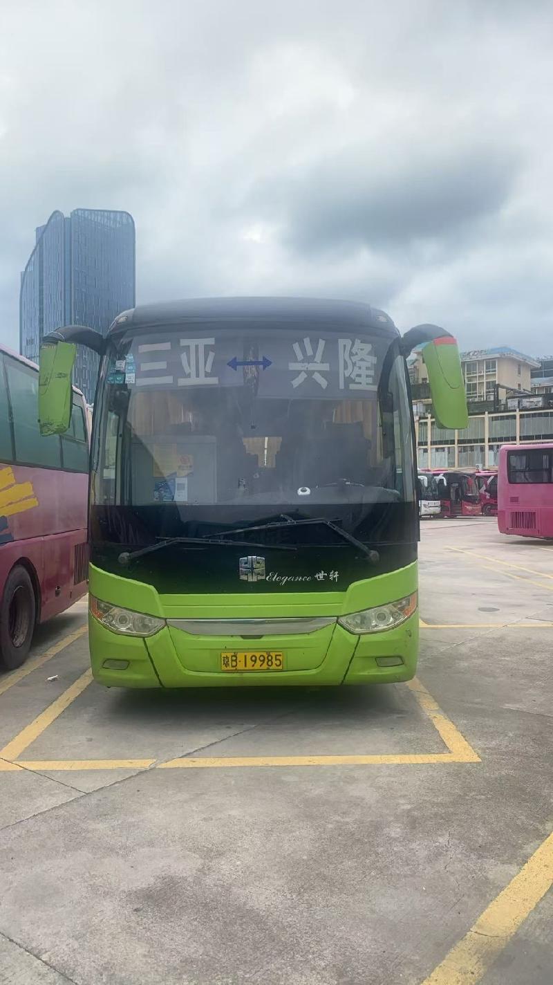 琼B19963等3辆中通牌大型普通客车公开分别转让
