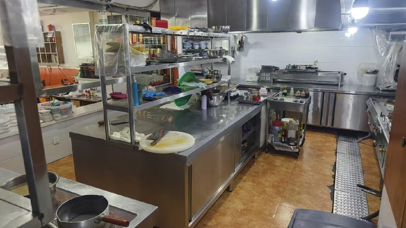 包头市昆都仑区新星水岸花园商业C2-5底店公开招租（年租金底价：66144元，租期：1年）(内蒙古包钢房产物业集团有限公司)(国资监测编号GR2026NM1002076)