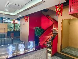 包头市昆都仑区新星水岸花园商业C2-3、C2-4底店公开招租（年租金底价：134036元，租期：1年）(内蒙古包钢房产物业集团有限公司)(国资监测编号GR2026NM1002075)