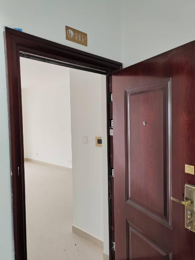 海口市龙华区金宇街道昆茂路龙昆雅苑4栋C单元1802房(国资监测编号GR2026HI1000918)