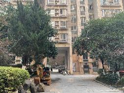 长沙市雨花区新中路立交桥西北侧华银园29-32栋807(国资监测编号GR2026HN1001078)