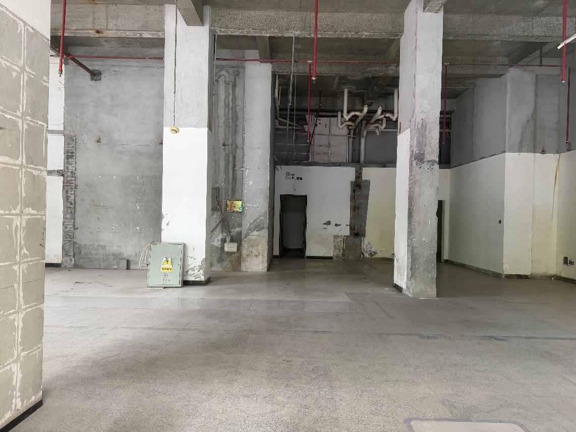 柳州市桂中大道南端2号阳光壹佰城市广场7栋1-1号转让公告