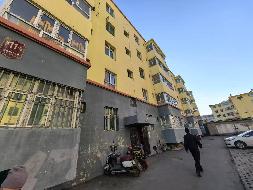 新源县国投公司位于新源县幸福路067号院花苑小区11-2-401约71.57㎡对外招租，租期三年