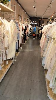 包头市昆都仑区林荫路 10-11号店招租（年租金底价：99000元/年，租期：3年）（包钢集团万开实业有限公司）(国资监测编号GR2026NM1002228)
